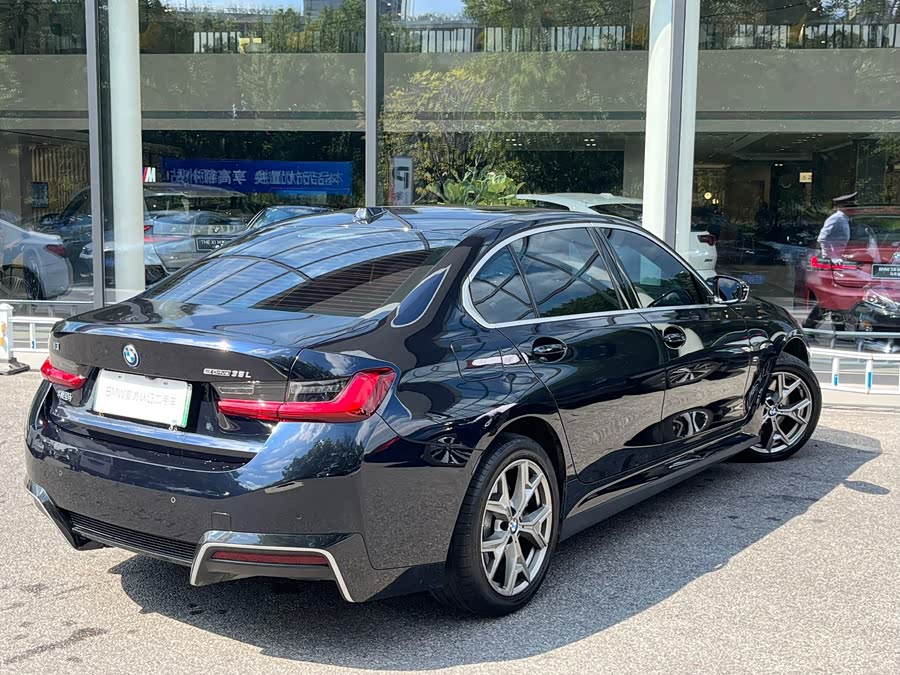 BMW i3 2025 eDrive 35 L - zdjęcie 4