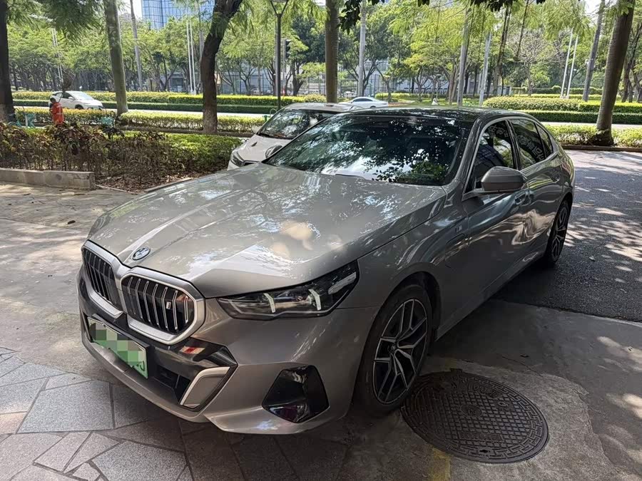 BMW i5 2024 eDrive 35L M Sport Package - zdjęcie 1