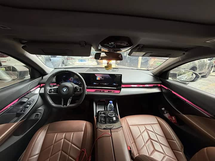 BMW i5 2024 eDrive 35L M Sport Package - zdjęcie 16