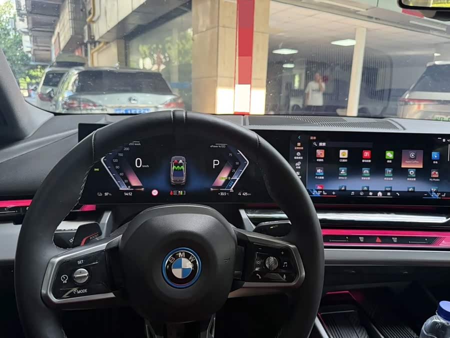 BMW i5 2024 eDrive 35L M Sport Package - zdjęcie 6