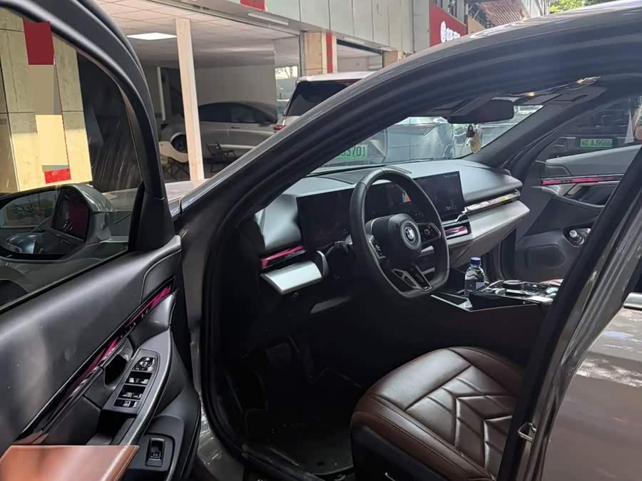 BMW i5 2024 eDrive 35L M Sport Package - zdjęcie 8