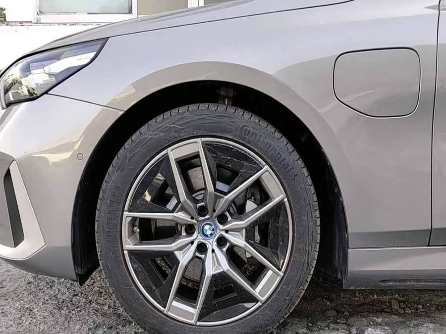 BMW i5 2024 eDrive 35L Premium Luxury Package - zdjęcie 5