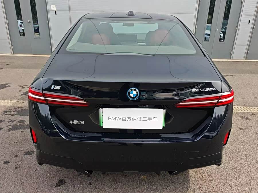 BMW i5 2025 eDrive 35L M Sport - zdjęcie 3