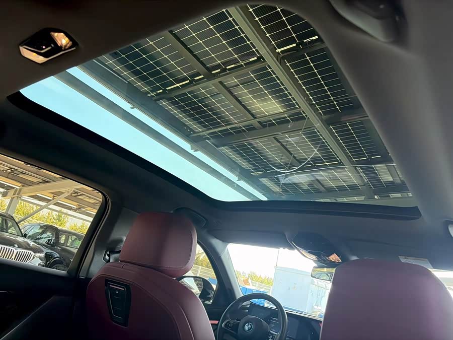 BMW i5 2025 eDrive 35L M Sport - zdjęcie 10
