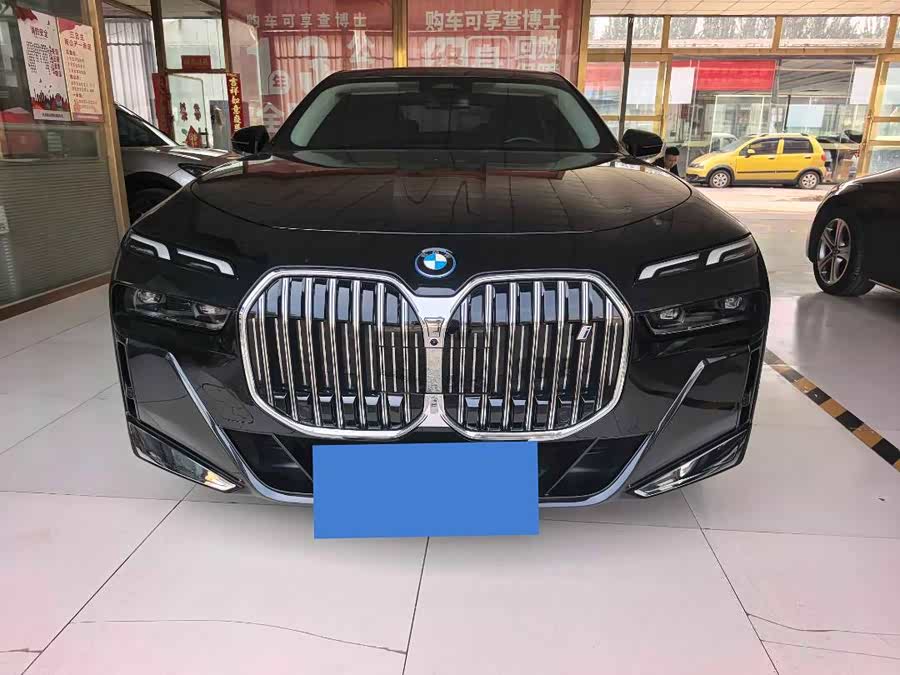 BMW i7 2023 eDrive50L Leading M Sport Package - zdjęcie 1