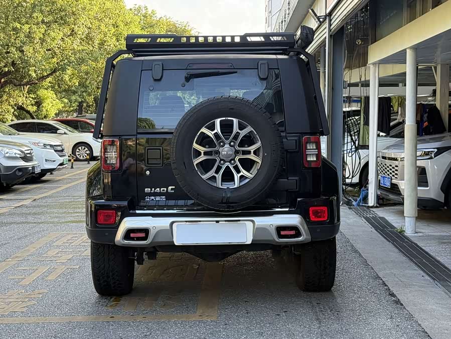 Beijing Off-road BJ40 2024 2.0T City Hunter Glory - zdjęcie 5