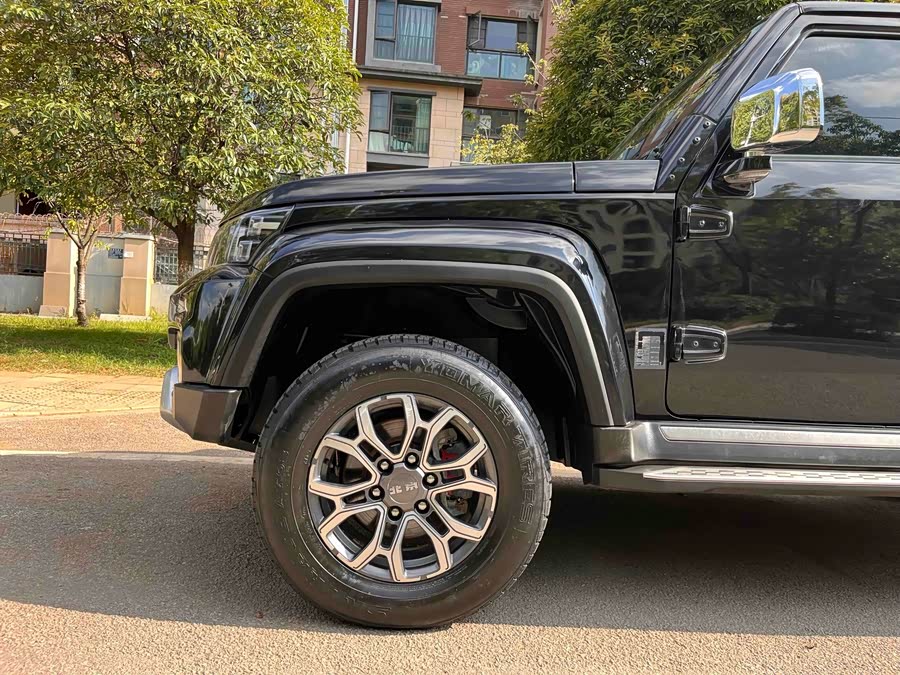 Beijing Off-road BJ40 2024 2.0T City Hunter Glory - zdjęcie 8