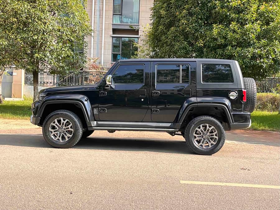 Beijing Off-road BJ40 2024 2.0T City Hunter Glory - zdjęcie 10