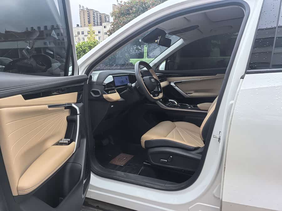 Boyue L 2023 1.5TD DCT Premium - zdjęcie 9