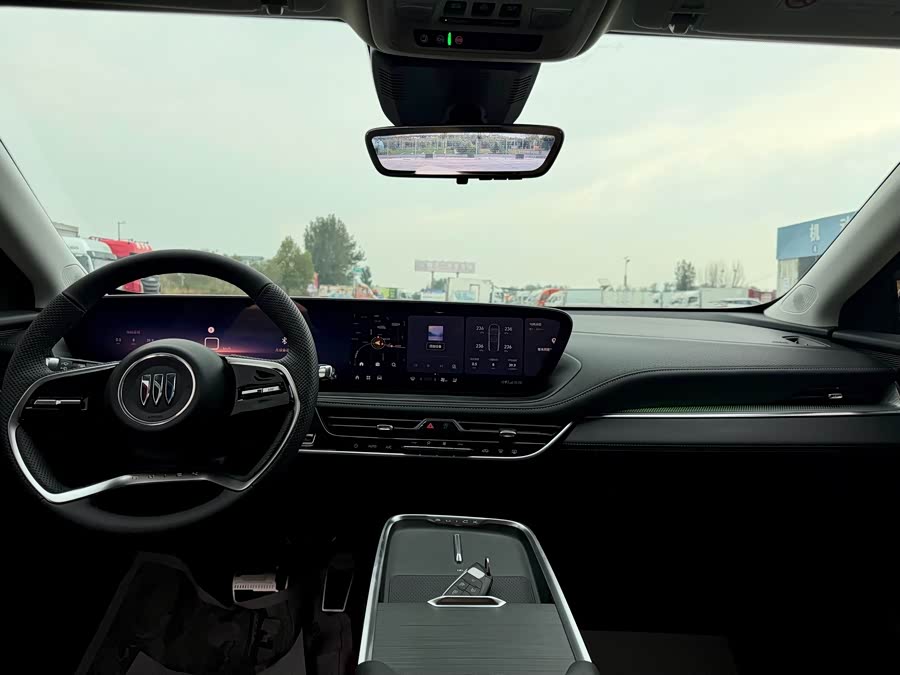 Buick 2025 Platinum Avenir - zdjęcie 6