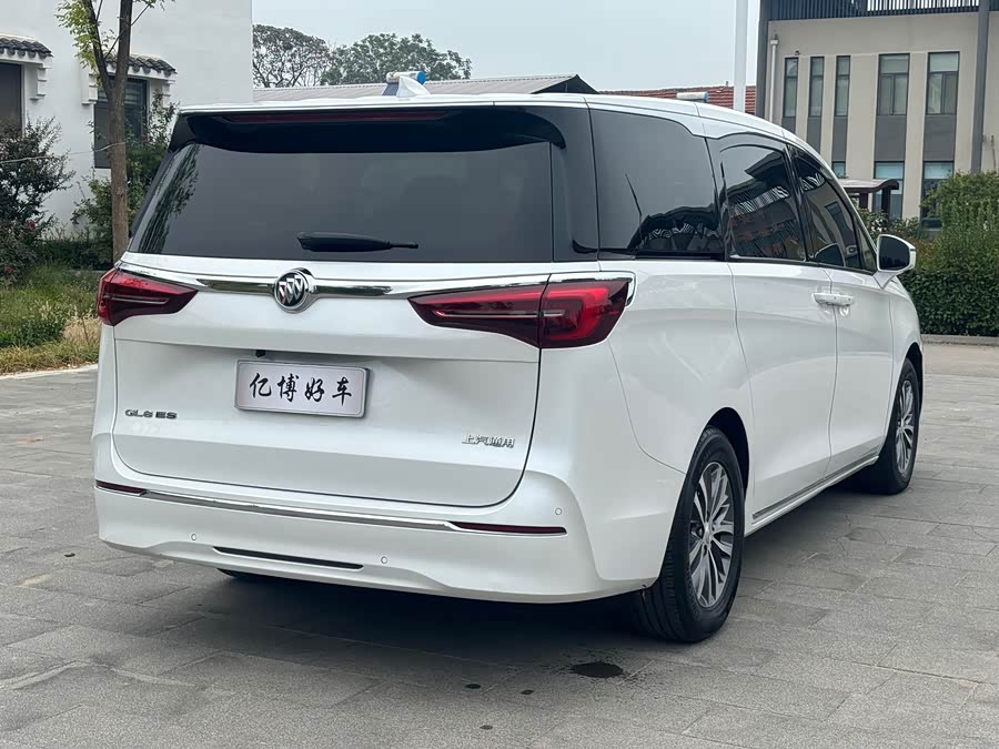 Buick GL8 2022 ES Luxurious 653T Comfort - zdjęcie 16
