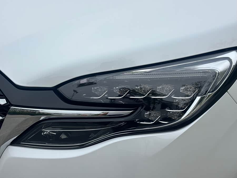 Buick GL8 2022 ES Luxurious 653T Comfort - zdjęcie 4