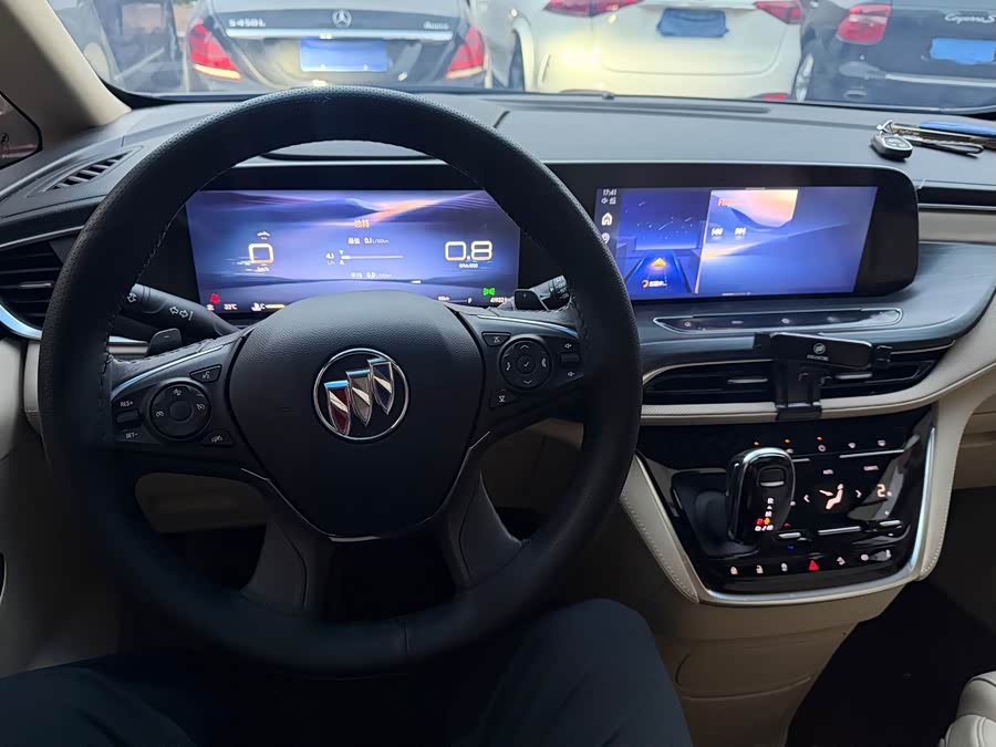 Buick GL8 2023 ES Luxurious Edition - zdjęcie 11