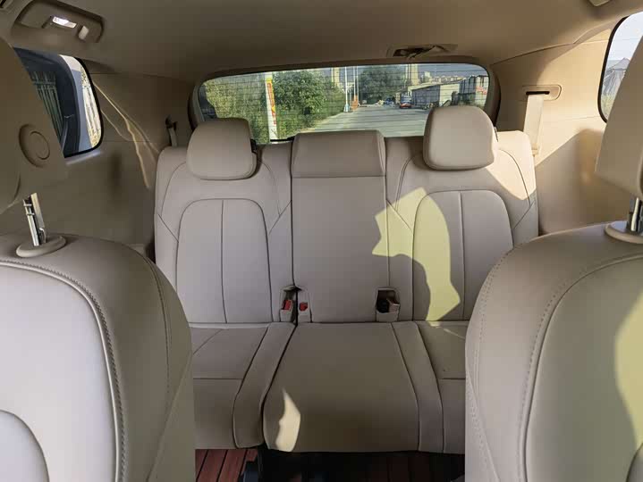 Buick GL8 2023 ES Luxurious Edition - zdjęcie 17