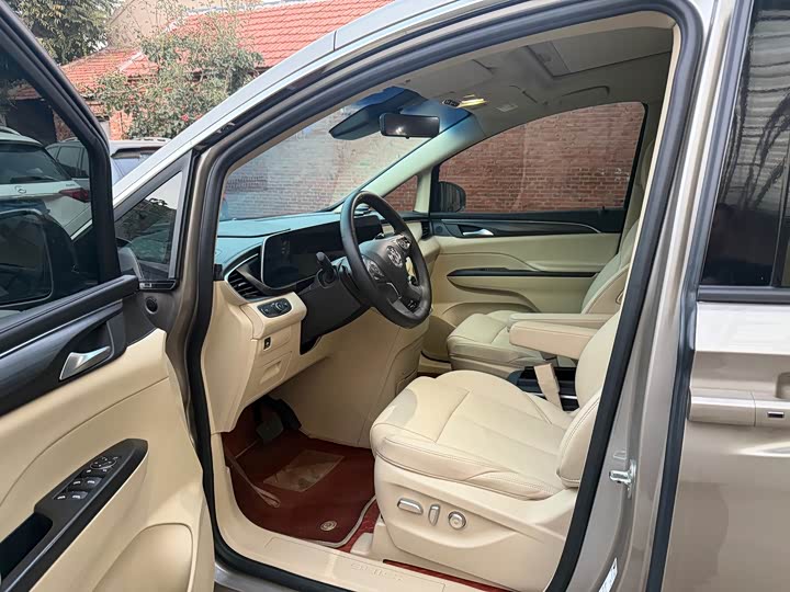 Buick GL8 2023 ES Luxurious Edition - zdjęcie 18