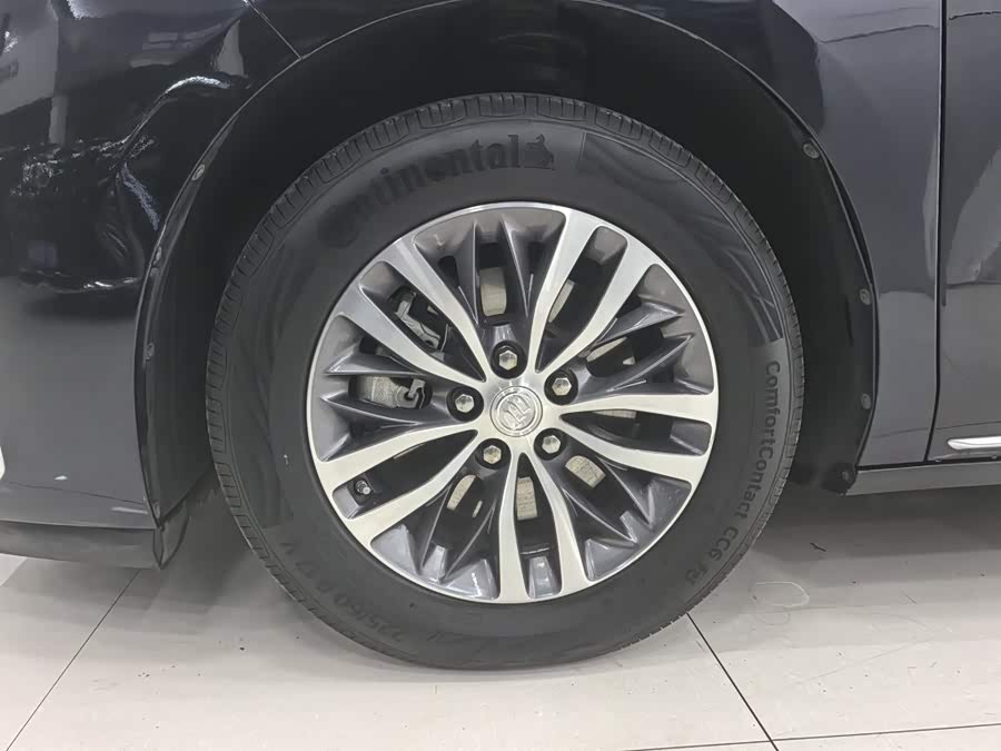 Buick GL8 2023 ES Luxury - zdjęcie 5