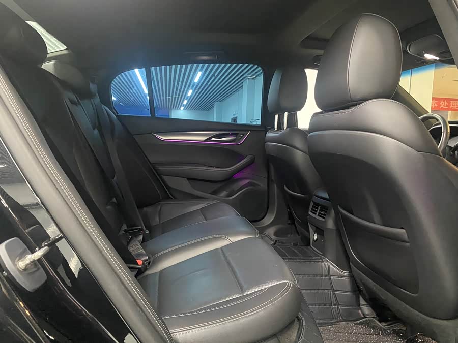 Cadillac CT5 2023 28T Luxury (Standard Edition) - zdjęcie 11