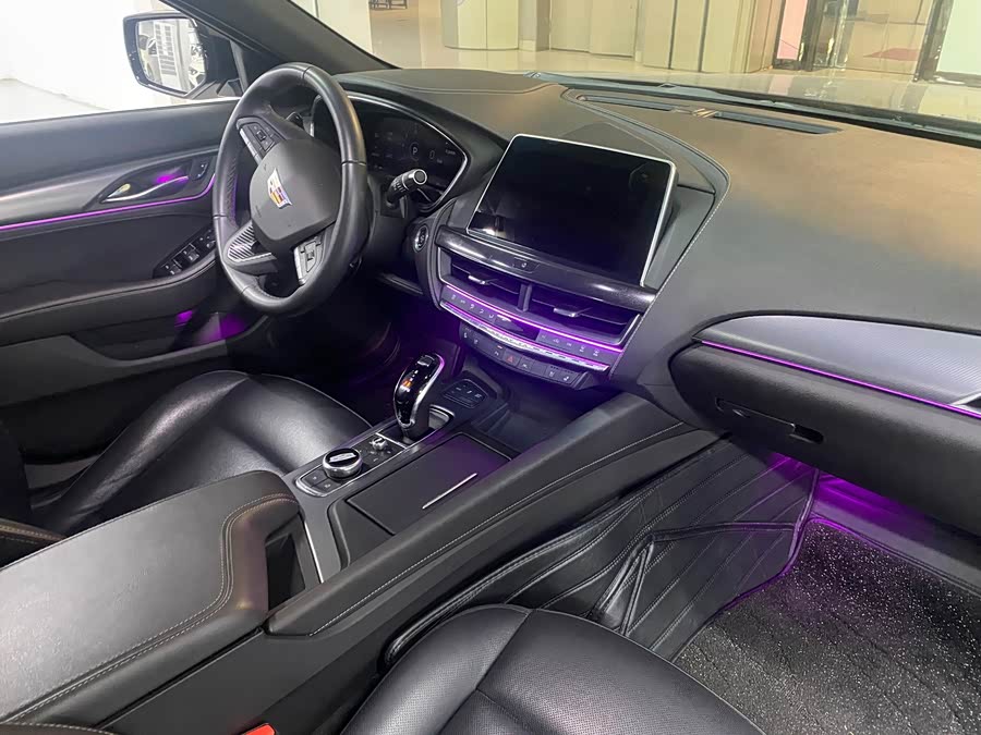 Cadillac CT5 2023 28T Luxury (Standard Edition) - zdjęcie 13
