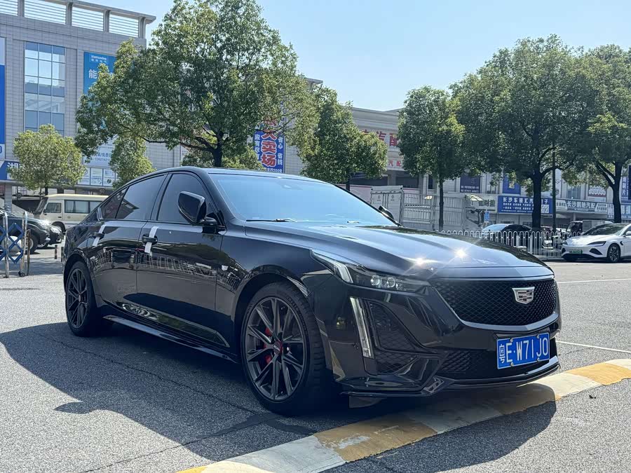 Cadillac CT5 2023 28T Premium - zdjęcie 3