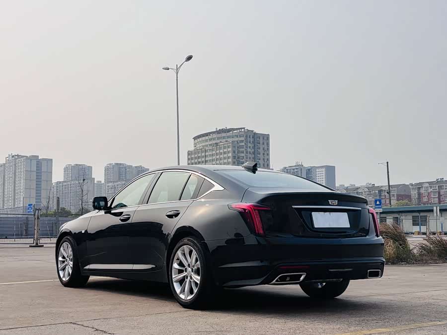 Cadillac CT5 2024 28T Luxury Pro - zdjęcie 9
