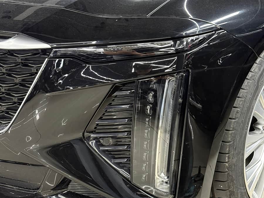 Cadillac CT6 2023 28T Premium - zdjęcie 2