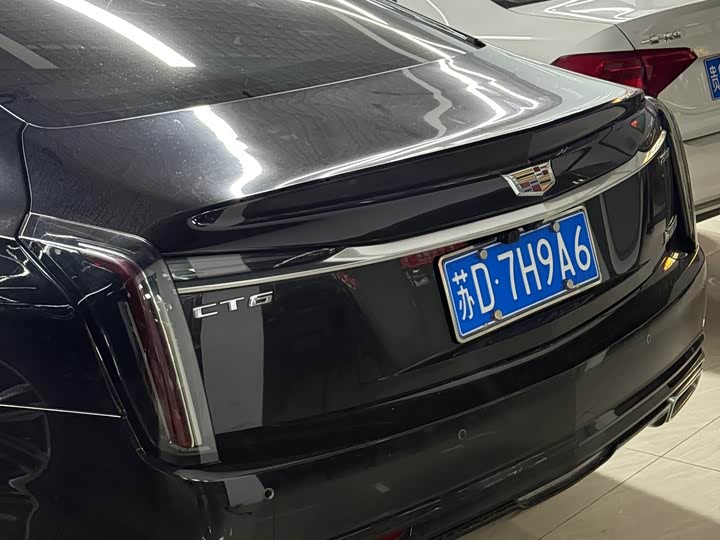 Cadillac CT6 2023 28T Premium - zdjęcie 15