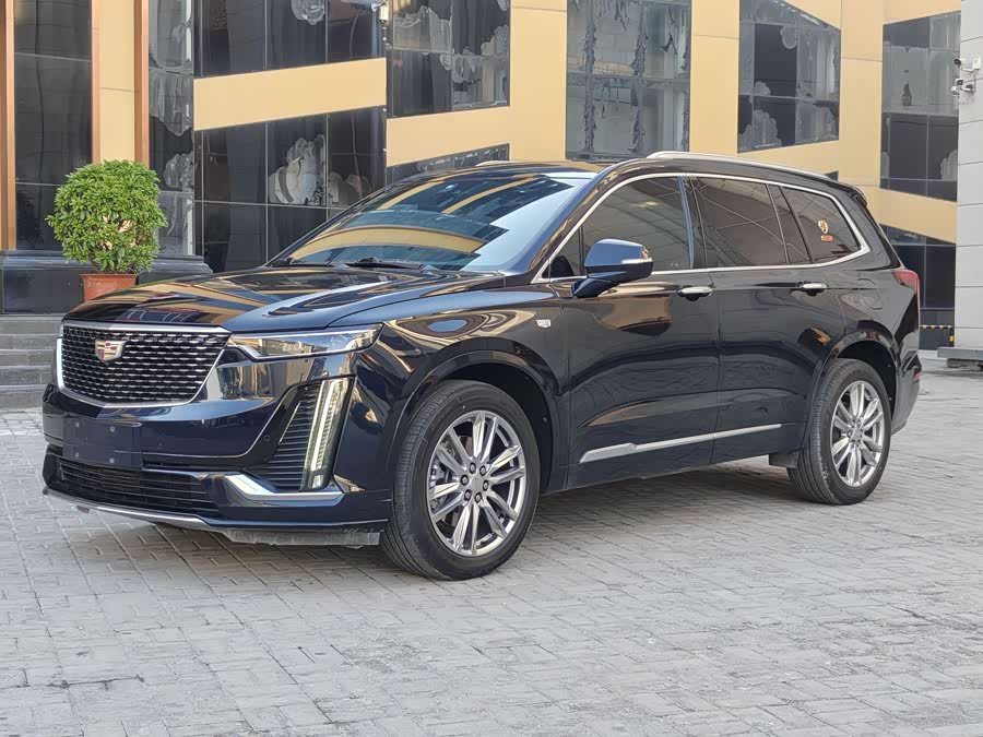 Cadillac XT6 2022 2.0T 7-Seater 4WD Luxury - zdjęcie 1