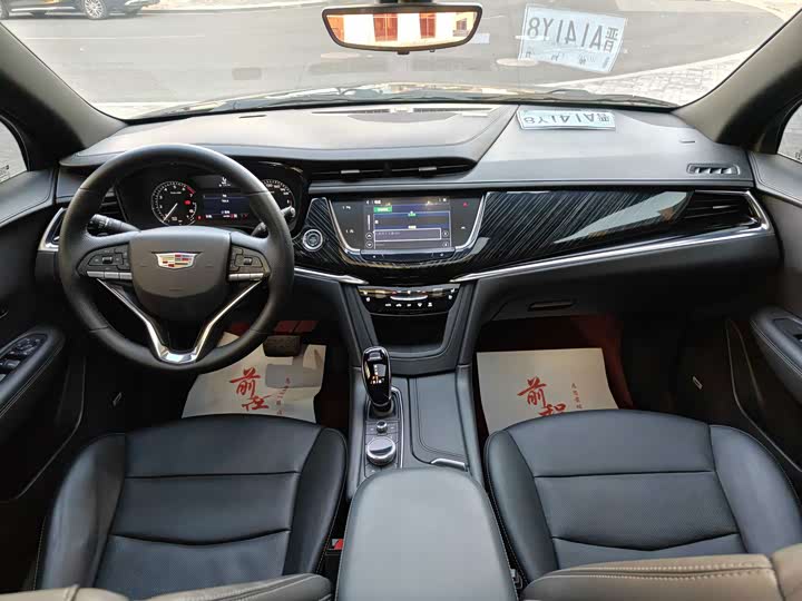 Cadillac XT6 2022 2.0T 7-Seater 4WD Luxury - zdjęcie 14