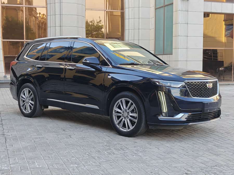 Cadillac XT6 2022 2.0T 7-Seater 4WD Luxury - zdjęcie 3