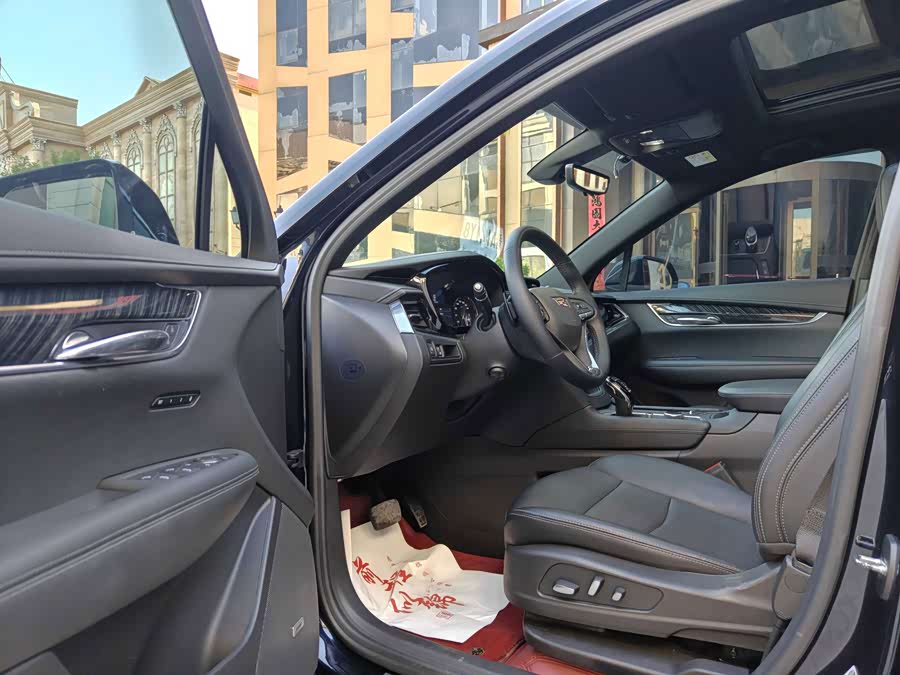 Cadillac XT6 2022 2.0T 7-Seater 4WD Luxury - zdjęcie 4