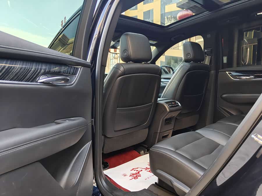 Cadillac XT6 2022 2.0T 7-Seater 4WD Luxury - zdjęcie 6