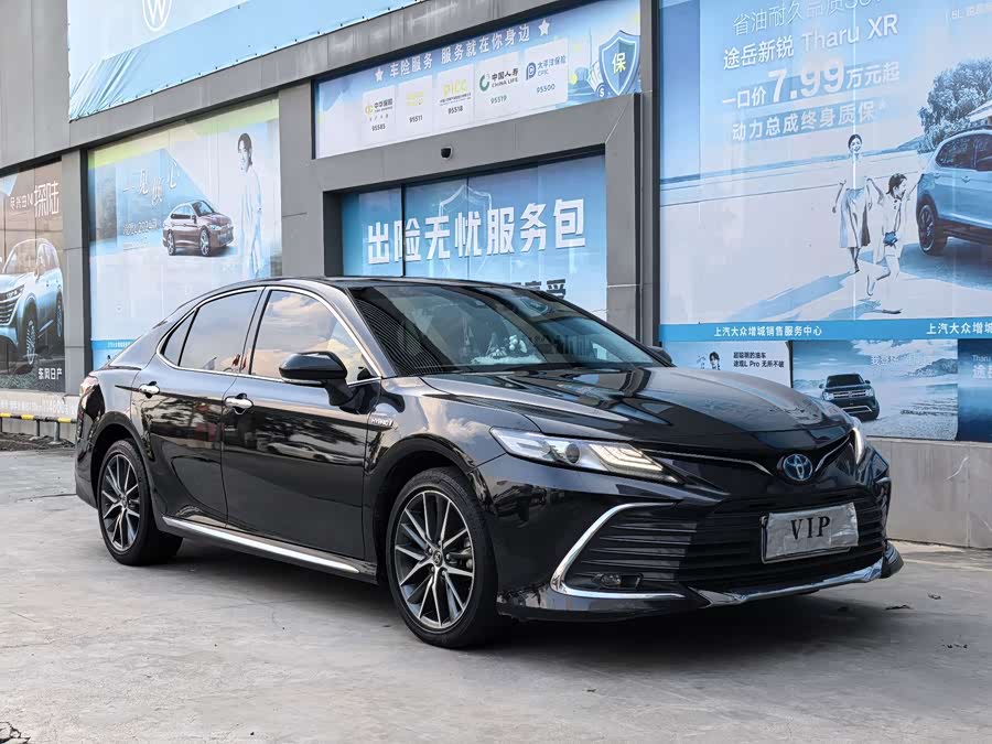 Camry 2023 2.5HG Luxury - zdjęcie 1