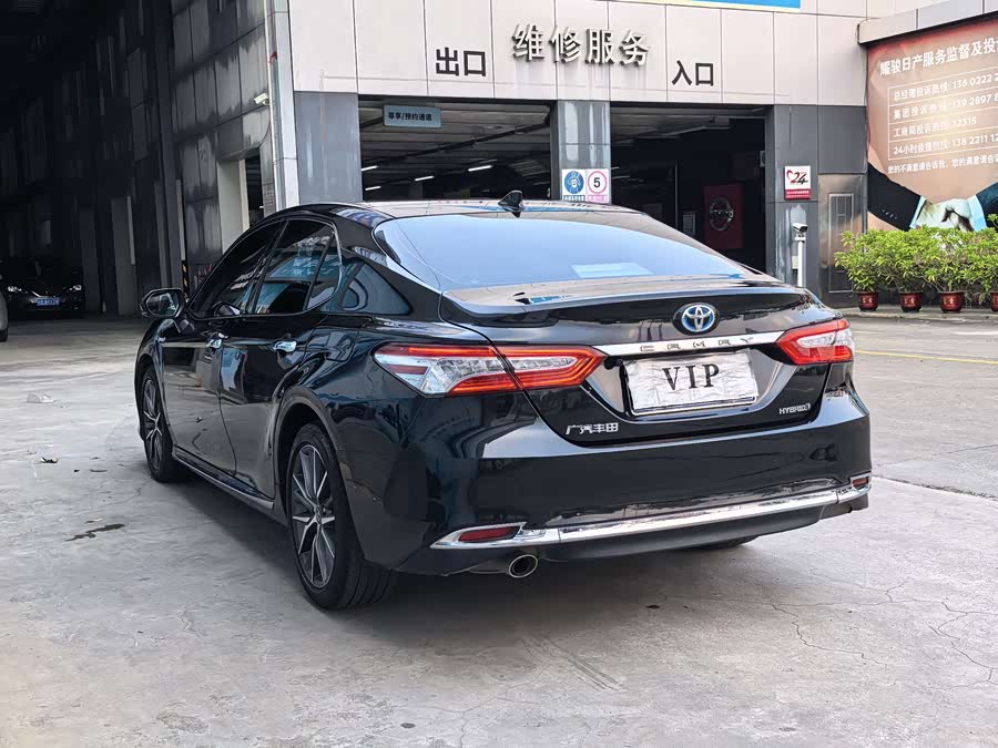 Camry 2023 2.5HG Luxury - zdjęcie 5