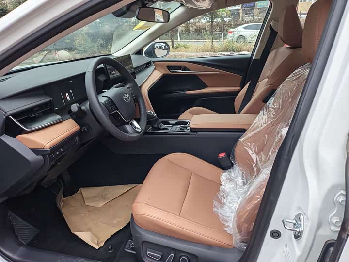 Camry 2024 2.0HG Premium - zdjęcie 13
