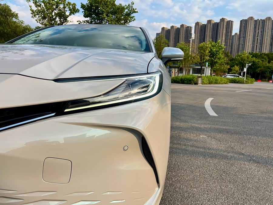 Camry 2024 2.0HG Premium - zdjęcie 5