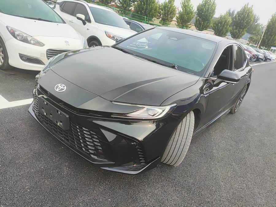 Camry 2024 2.0T Sport - zdjęcie 1