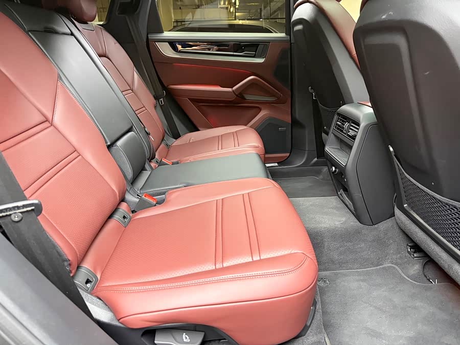 Cayenne 3.0T Dream Edition - zdjęcie 13