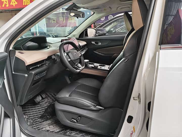 Changan CS55PLUS 2022 2nd Gen 1.5T DCT Premium - zdjęcie 13