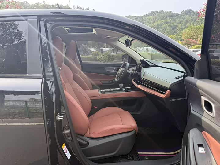 Changan CS55PLUS 2024 Third Generation 1.5T DCT Premium - zdjęcie 18