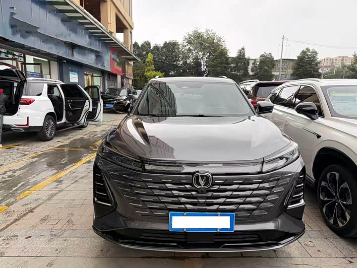 Changan CS75PLUS 2024 3rd Gen Champion 1.5T Smart Driving Edition - zdjęcie 17