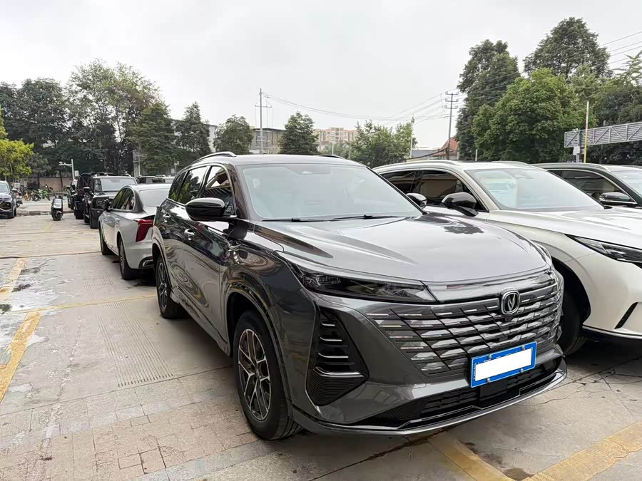 Changan CS75PLUS 2024 3rd Gen Champion 1.5T Smart Driving Edition - zdjęcie 3
