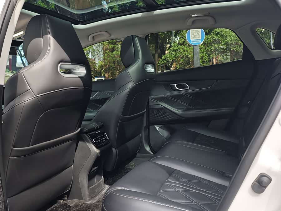 Changan UNI-K 2024 2.0T 2WD Global Edition - zdjęcie 12