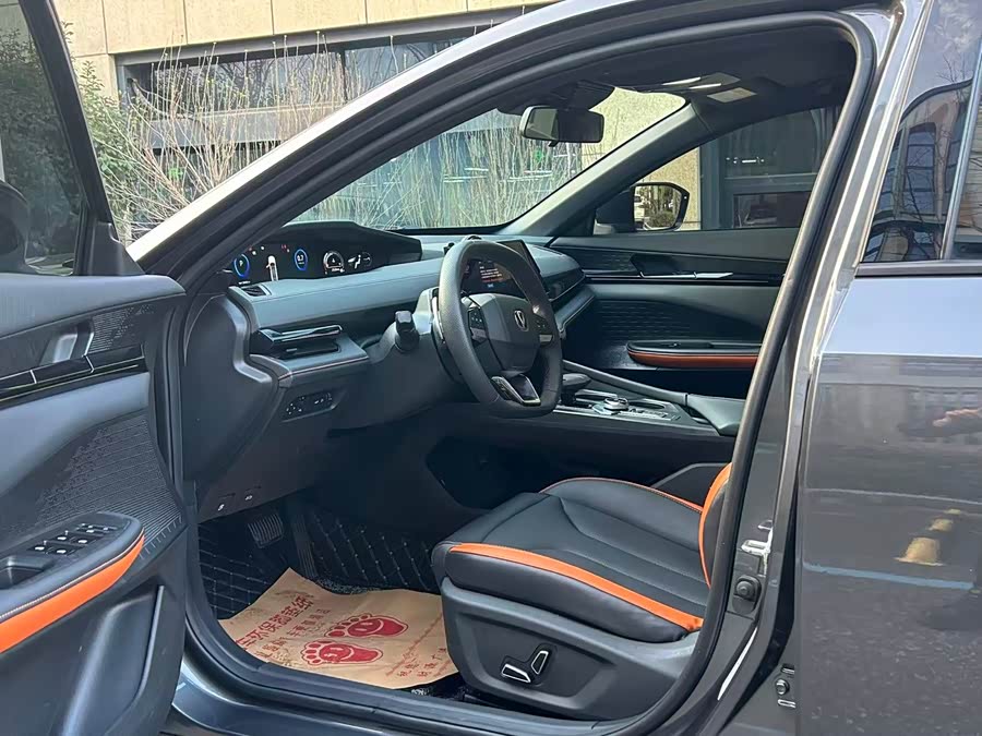 Changan UNI-V 2023 1.5T Premium - zdjęcie 5