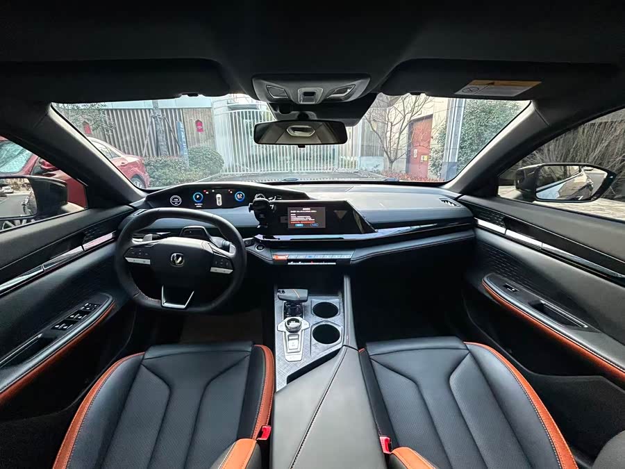 Changan UNI-V 2023 1.5T Premium - zdjęcie 6