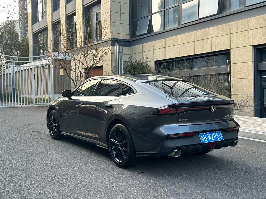 Changan UNI-V 2023 1.5T Premium - zdjęcie 9