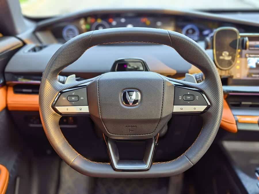 Changan UNI-V 2023 1.5T Sport - zdjęcie 10
