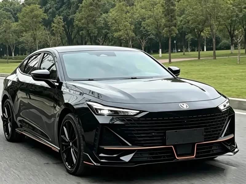 Changan UNI-V 2023 1.5T Sport - zdjęcie 10