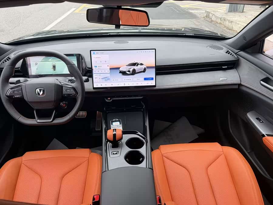 Changan UNI-V 2025 1.5T 500Bar Premium Sports Edition - zdjęcie 19