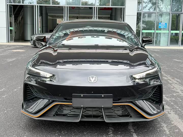 Changan UNI-V 2025 Third Generation 2.0T Powerful Version - zdjęcie 11