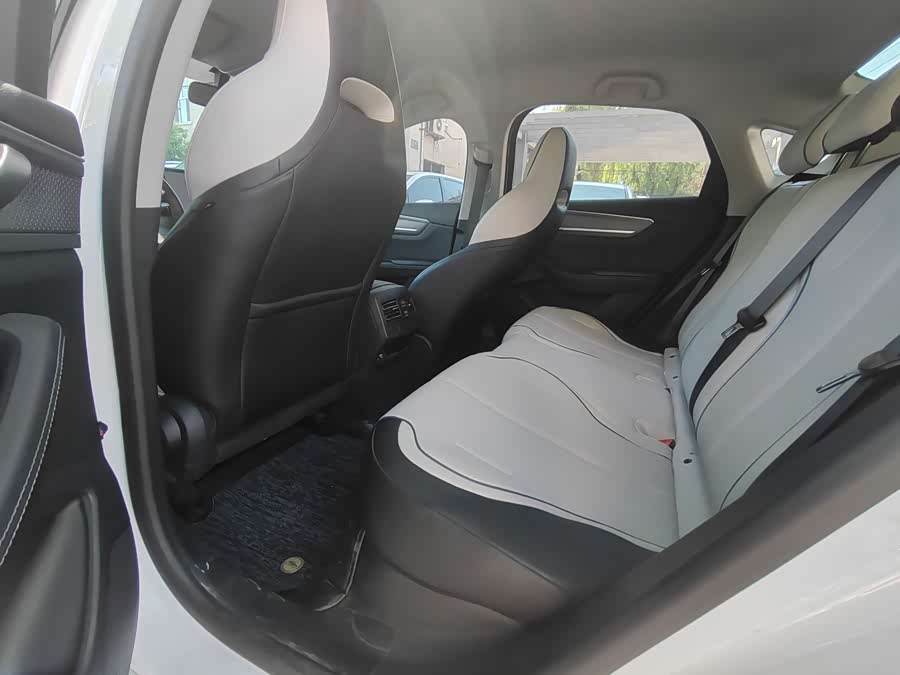Chaser 05 2024 Glory DM-i 55KM Luxury - zdjęcie 9